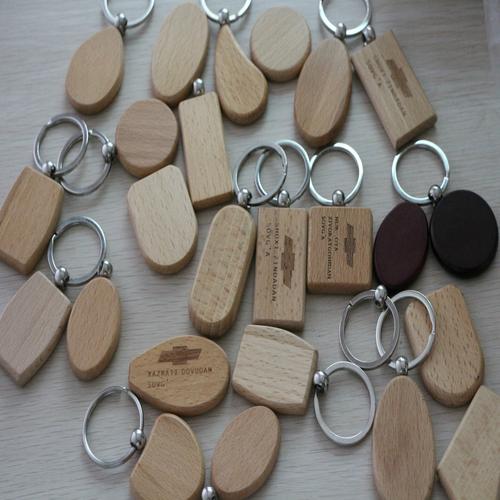 高档木质钥匙扣进口非洲榉木定做厂家直销木头材料现货定制小礼品